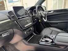 Mercedes-Benz GLS GLS350d V6 AMG Line - U11261