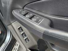 Mercedes-Benz GLS GLS350d V6 AMG Line - U11261