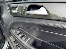 Mercedes-Benz GLS GLS350d V6 AMG Line - U11261