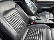 Volkswagen Passat BiTDI BlueMotion Tech GT - U11265