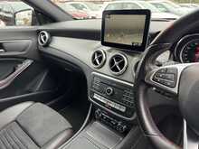 Mercedes-Benz CLA CLA220d AMG Line - U11279