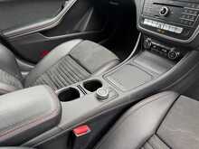 Mercedes-Benz CLA CLA220d AMG Line - U11279
