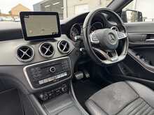 Mercedes-Benz CLA CLA220d AMG Line - U11279