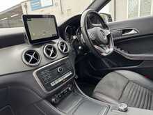 Mercedes-Benz CLA CLA220d AMG Line - U11279