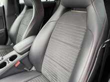Mercedes-Benz CLA CLA220d AMG Line - U11279
