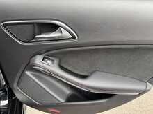 Mercedes-Benz CLA CLA220d AMG Line - U11279
