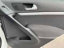 Volkswagen Tiguan TDI BlueMotion Tech Match Edition - U11289