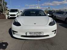 Tesla Model 3  - U11304