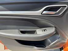 MG MG ZS VTi-TECH Exclusive - U11305