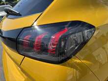 Peugeot 208 BlueHDi GT - U11308