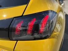 Peugeot 208 BlueHDi GT - U11308