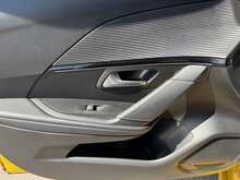 Peugeot 208 BlueHDi GT - U11308