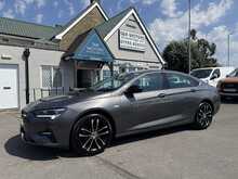 Vauxhall Insignia Turbo D SE Edition - U11311