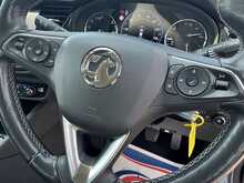 Vauxhall Insignia Turbo D SE Edition - U11311