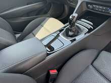 Vauxhall Insignia Turbo D SE Edition - U11311