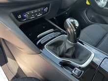 Vauxhall Insignia Turbo D SE Edition - U11311