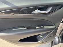 Vauxhall Insignia Turbo D SE Edition - U11311