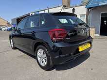 Volkswagen Polo TSI SE - U11319