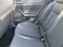 Volkswagen Polo TSI SE - U11319