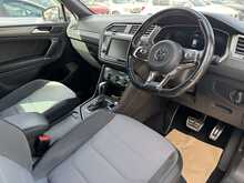 Volkswagen Tiguan TDI BlueMotion Tech R-Line - U11323
