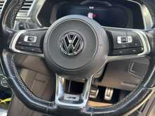 Volkswagen Tiguan TDI BlueMotion Tech R-Line - U11323