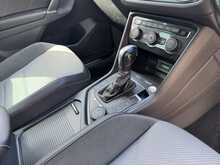 Volkswagen Tiguan TDI BlueMotion Tech R-Line - U11323