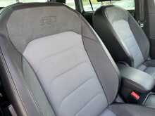 Volkswagen Tiguan TDI BlueMotion Tech R-Line - U11323