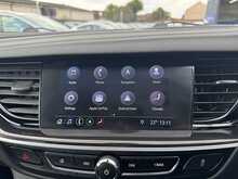 Vauxhall Insignia Turbo D Design - U11325