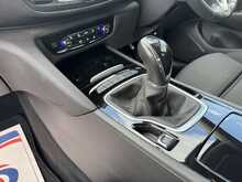 Vauxhall Insignia Turbo D Design - U11325