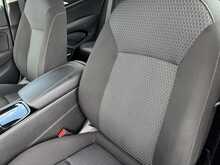 Vauxhall Insignia Turbo D Design - U11325