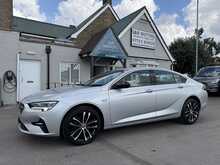 Vauxhall Insignia Turbo D Design - U11326