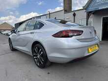 Vauxhall Insignia Turbo D Design - U11326