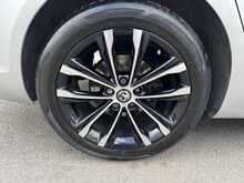 Vauxhall Insignia Turbo D Design - U11326