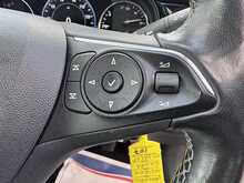 Vauxhall Insignia Turbo D Design - U11326