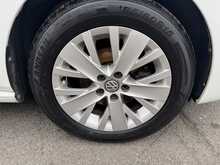 Volkswagen Polo TSI BlueMotion Tech SE - U11328