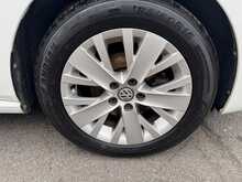 Volkswagen Polo TSI BlueMotion Tech SE - U11328