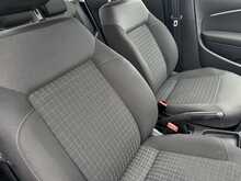 Volkswagen Polo TSI BlueMotion Tech SE - U11328