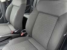 Volkswagen Polo TSI BlueMotion Tech SE - U11328