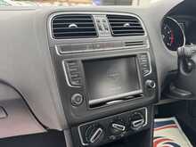 Volkswagen Polo TSI BlueMotion Tech SE - U11328