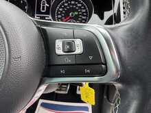 Volkswagen Golf TSI EVO R-Line - U11329