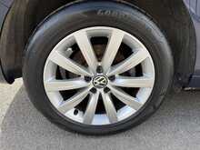 Volkswagen Sharan TDI BlueMotion Tech SEL - U11335