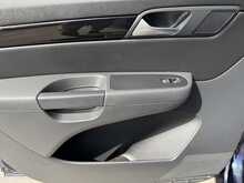 Volkswagen Sharan TDI BlueMotion Tech SEL - U11335