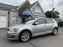 Volkswagen Golf TSI BlueMotion Tech SE - U11336