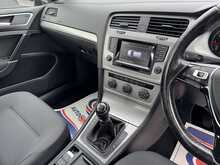 Volkswagen Golf TSI BlueMotion Tech SE - U11336