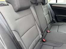 Volkswagen Golf TSI BlueMotion Tech SE - U11336