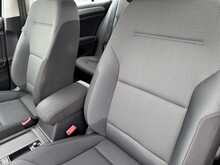 Volkswagen Golf TSI BlueMotion Tech SE - U11336