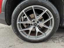 Mercedes-Benz GLC GLC300e AMG Line - U11341