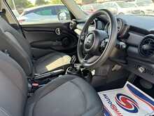 MINI Hatch Cooper Classic - U11347