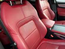 Jaguar F-PACE D200 MHEV R-Dynamic SE - U11349