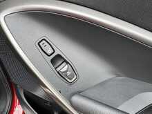 Hyundai Santa Fe CRDi Blue Drive Premium SE - U11355